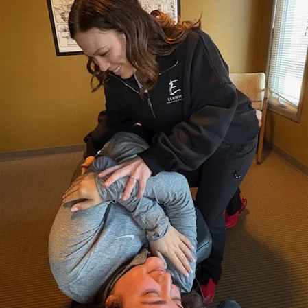 Chiropractor Lexington KY Caitlin Farmer